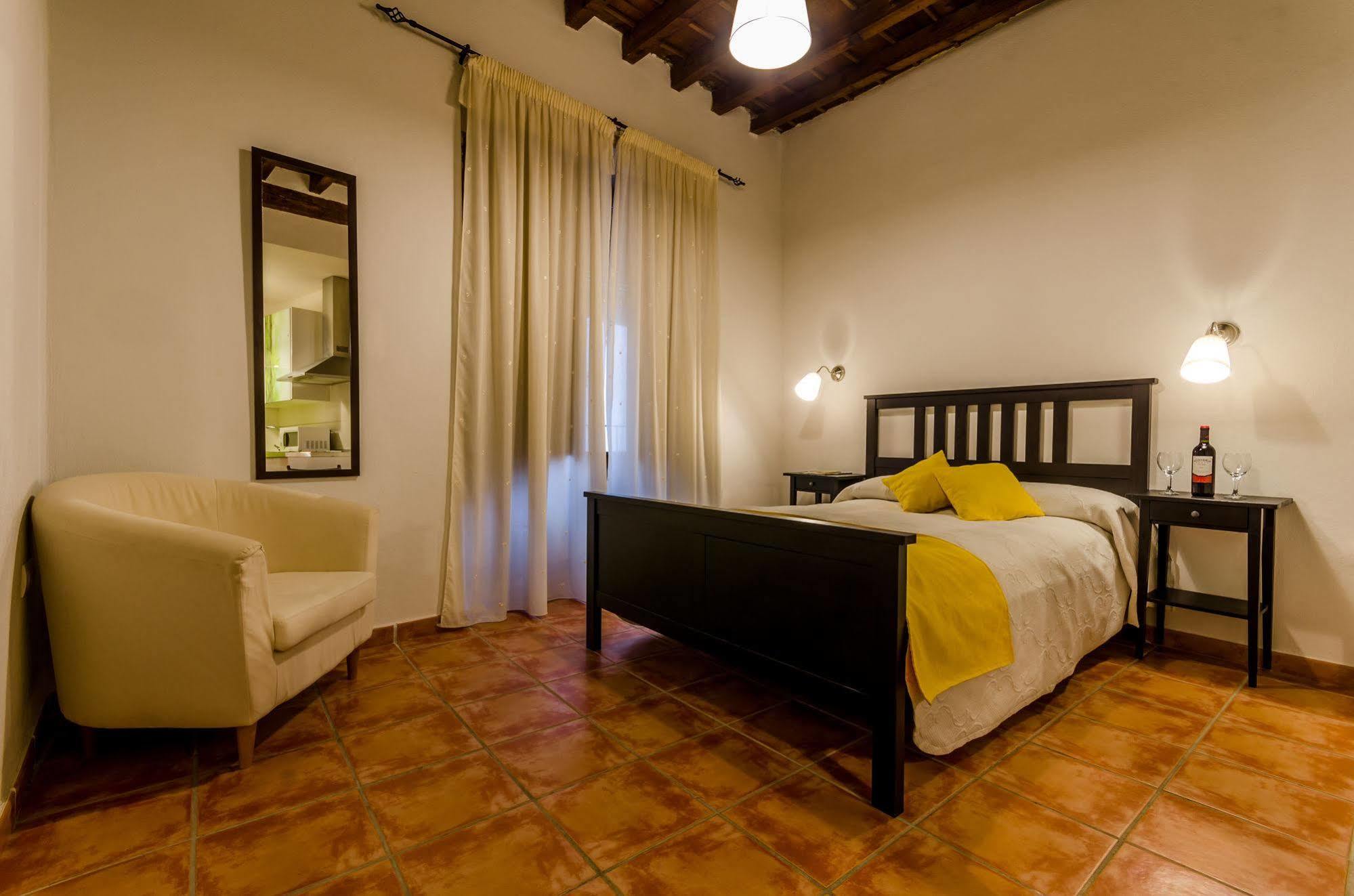 Urban Suites Granada Exterior photo